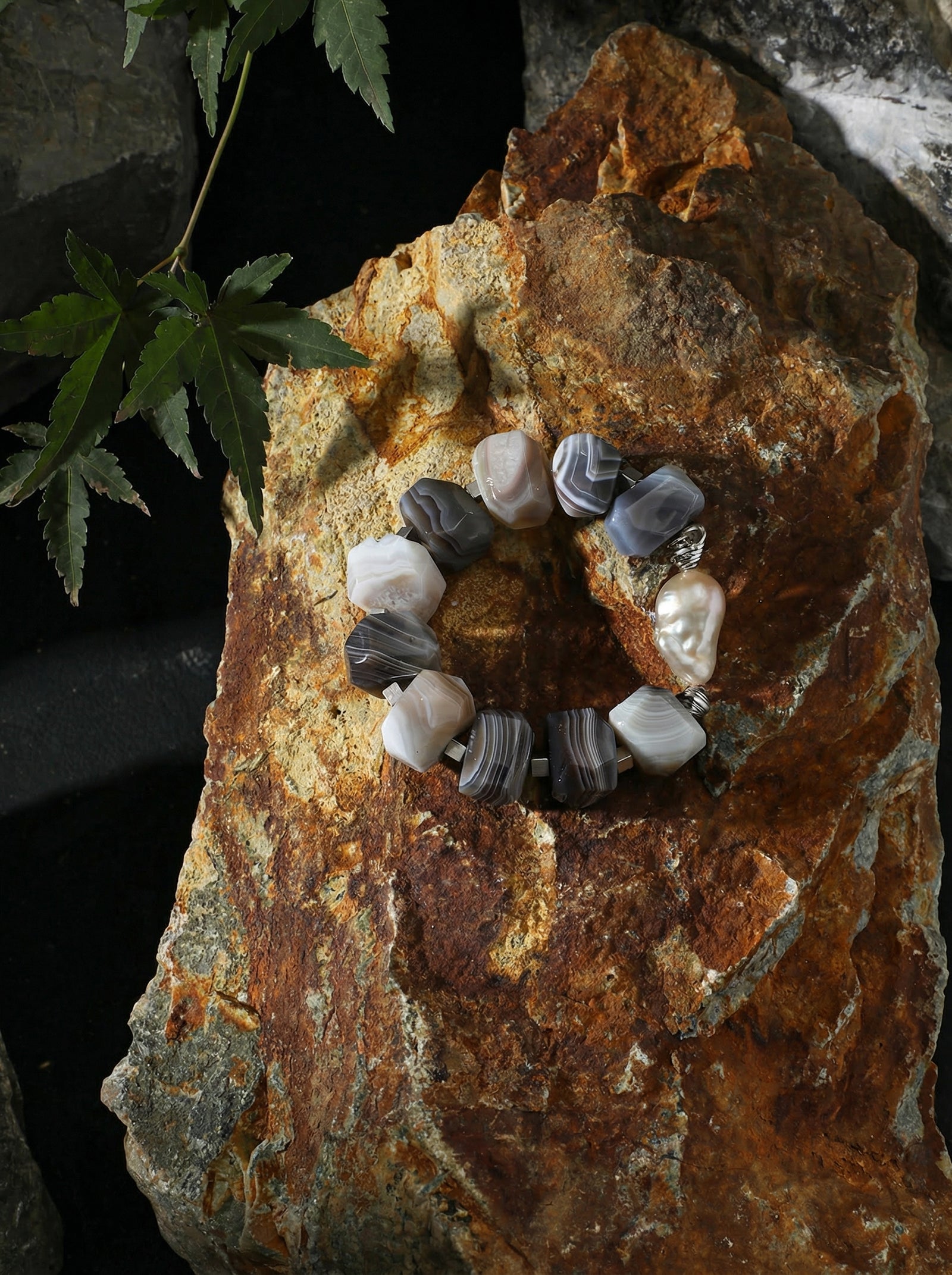 Terra | Banded Agate & Baroque Pearl Bracelet