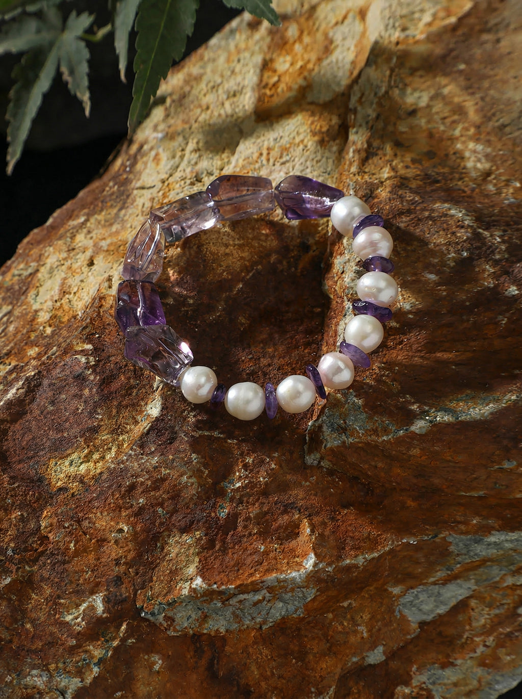 Serenity | Amethyst & Freshwater Pearl Bracelet