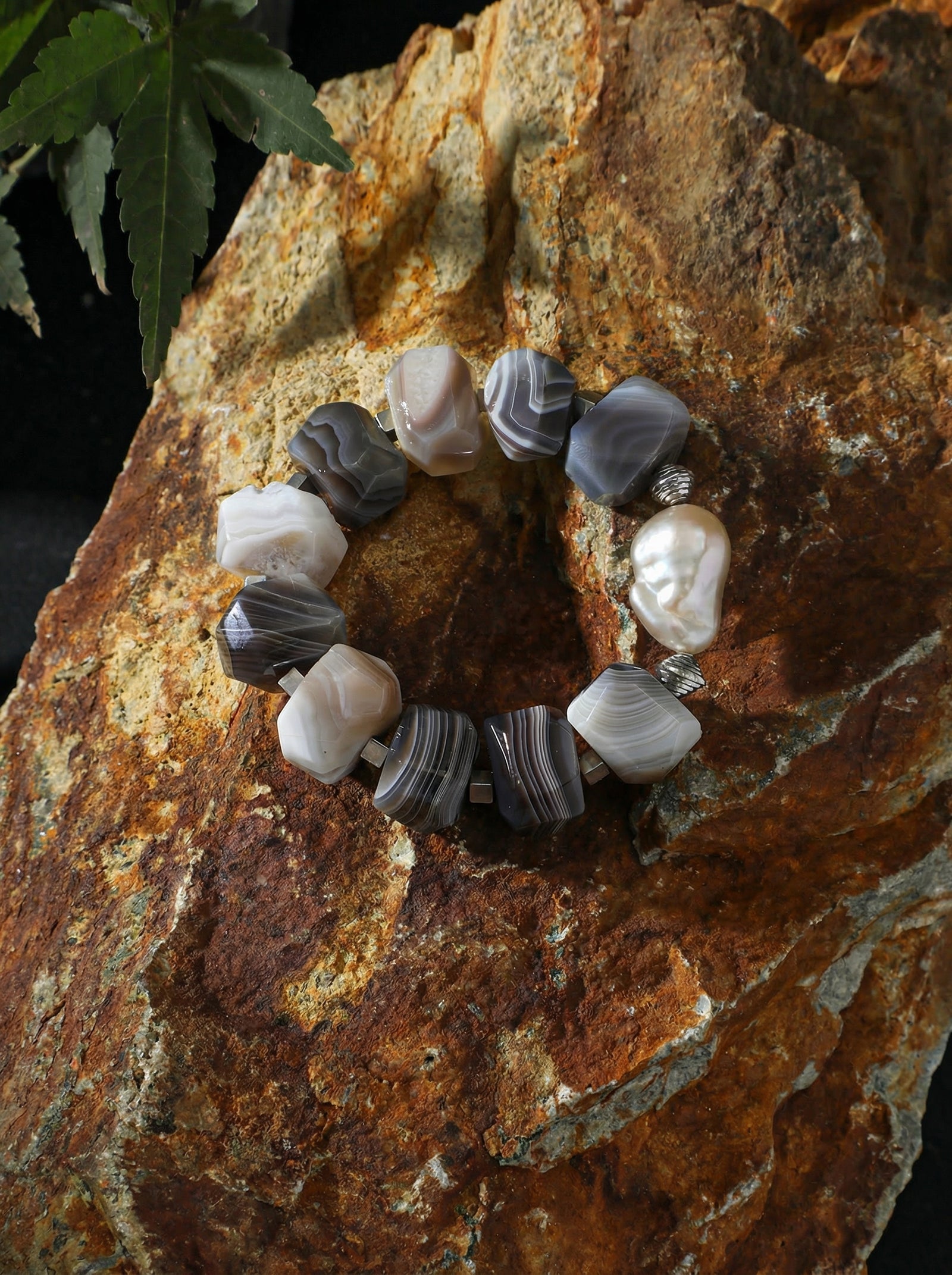 Terra | Banded Agate & Baroque Pearl Bracelet