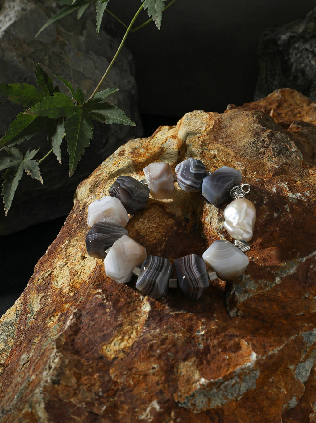 Terra | Banded Agate & Baroque Pearl Bracelet